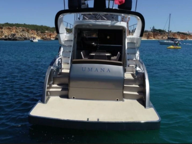 Motorboot te huur in Villefranche-sur-Mer voor de beste prijs