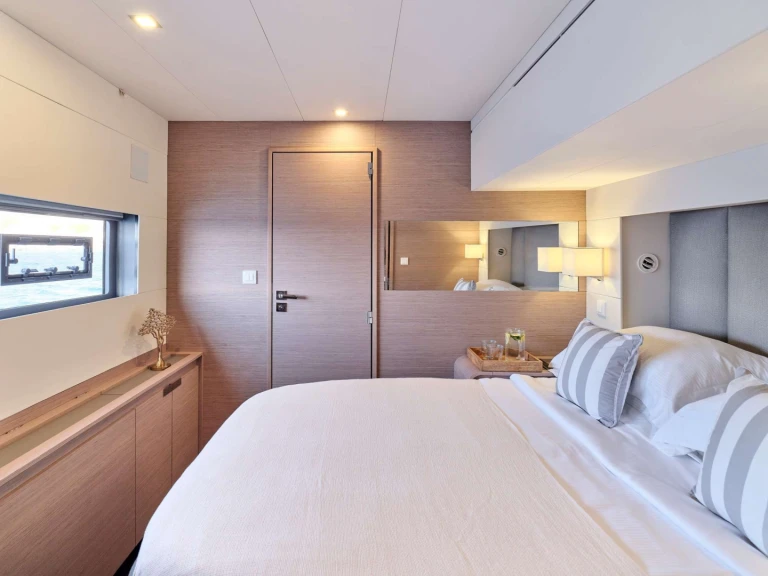 Bootverhuur Kallithea goedkoop Fountaine Pajot Alegria 67 (4 cab)