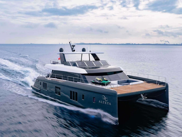 Sunreef Sunreef 70 Power te huur van particulier of professional in Álimos