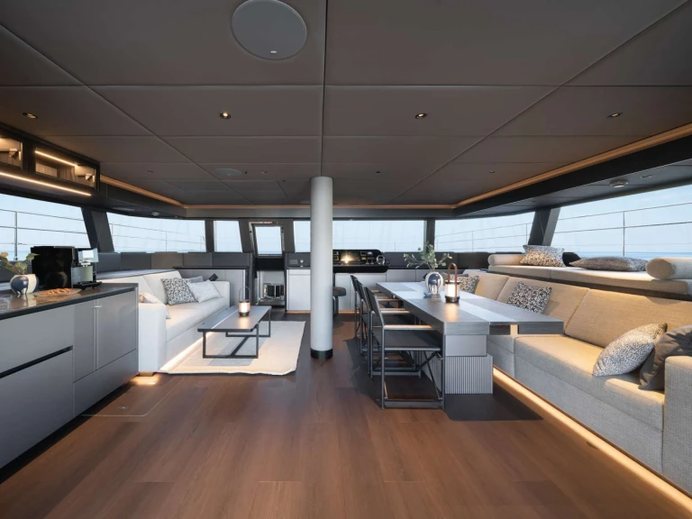 Bootverhuur Sunreef Sunreef 60 in Álimos via SamBoat