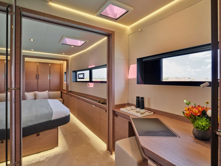 Jachthuur in Palaio Faliro - Fountaine Pajot Fountaine Pajot Power Alegria 67 (4 cab) via SamBoat