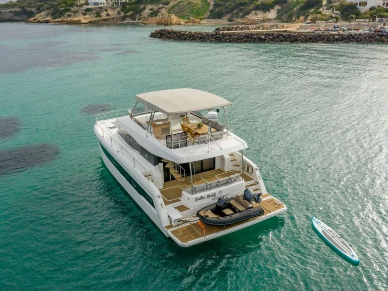 Verhuur Motorboot in Néa Péramos - Fountaine Pajot Fountaine Pajot MY 44