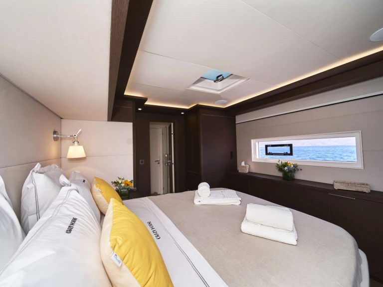 Lagoon Lagoon Seventy 8 (5 cab) te huur van particulier of professional in Néa Péramos