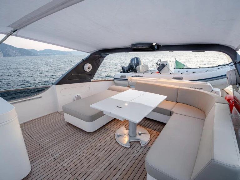 Huur Jacht met of zonder schipper Sanlorenzo in Ischia