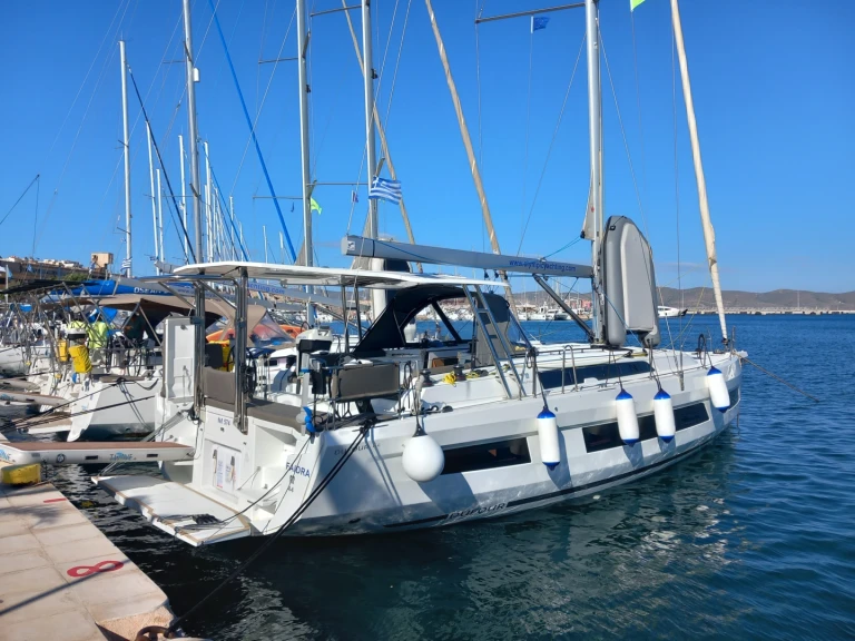 Jachthuur in Lávrio - Dufour Dufour 44 via SamBoat