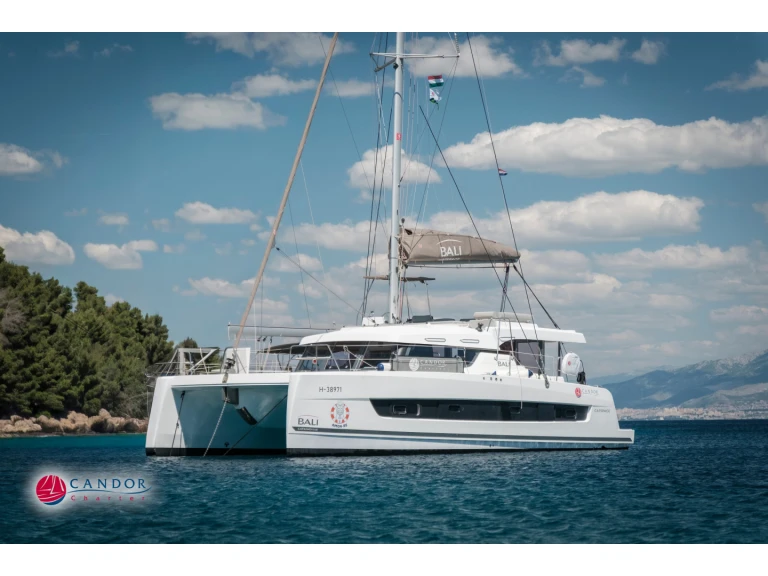 Huur een Bali Bali Catspace[G] in Kaštel Gomilica