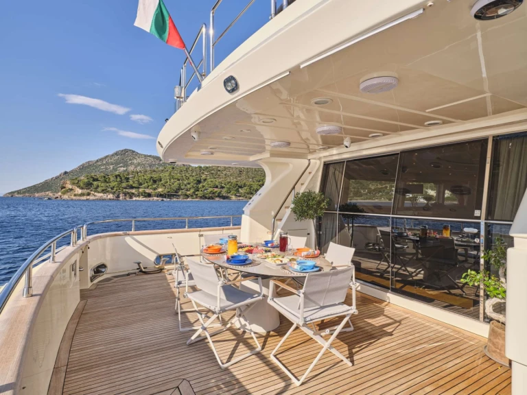 Bootverhuur Falcon Falcon 90 in Álimos via SamBoat