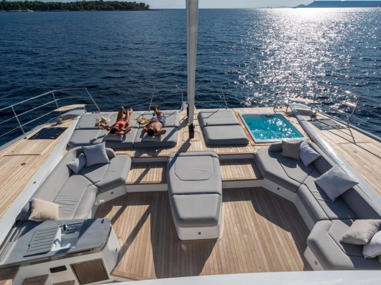 Verhuur Catamaran in Néa Péramos - Fountaine Pajot Fountaine Pajot Thira 80
