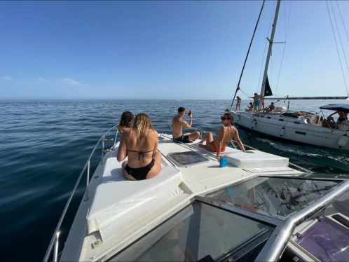 Huur een Glastron Riviera 350 IV in Marbella