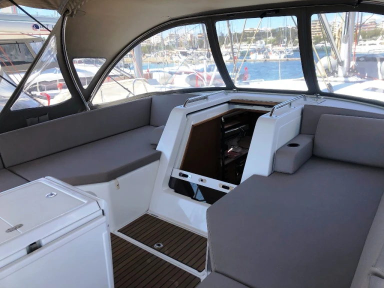 Verhuur Zeilboot Jeanneau met vaarbewijs
