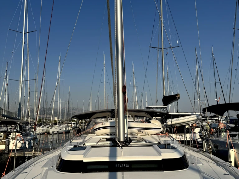 Verhuur Zeilboot Bavaria met vaarbewijs