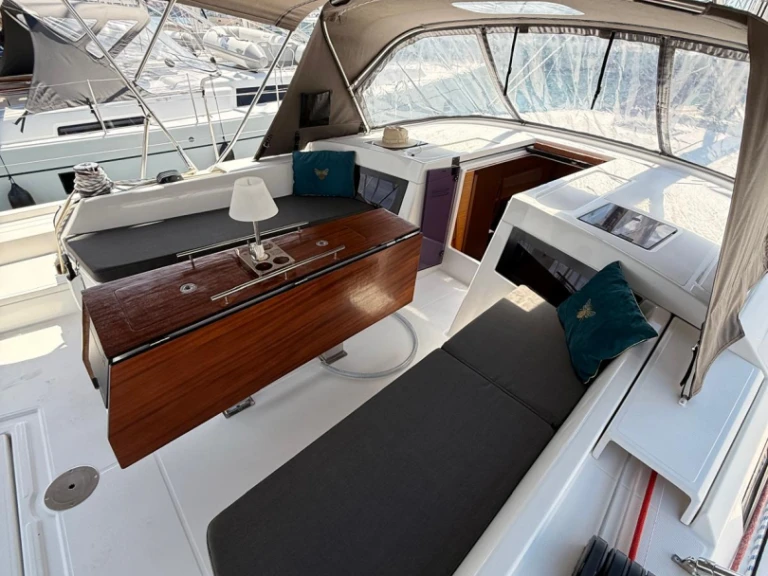 Verhuur Zeilboot Dufour met vaarbewijs