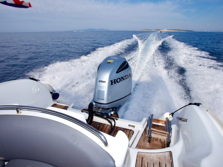 Verhuur RIB in Hvar - Flyer Flyer 828