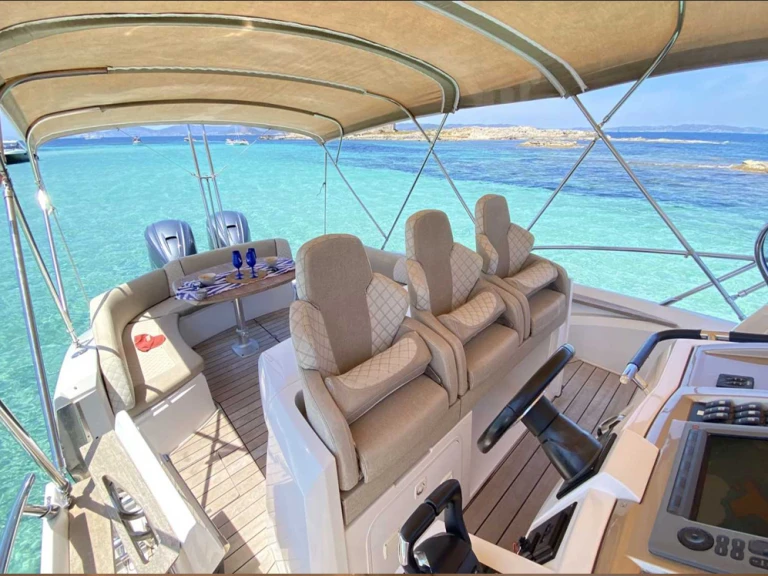 Bootverhuur Ibiza Town goedkoop Key Largo 36