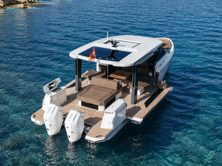 Bootverhuur Saxdor Saxdor 400 GTO in Palma de Mallorca via SamBoat