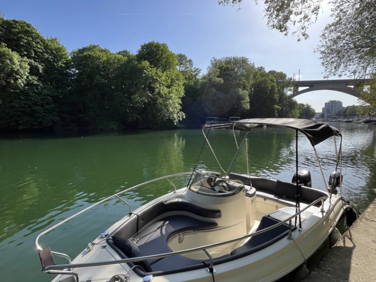 Bootverhuur Nogent-sur-Marne goedkoop Eolo 590 Open