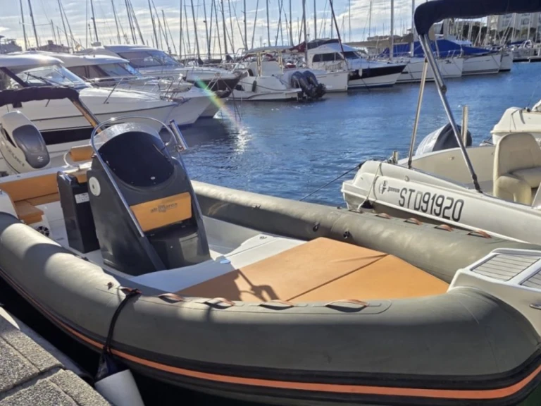 Bootverhuur Cannes goedkoop Wave 27