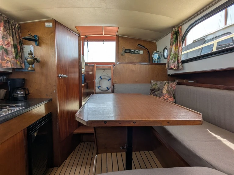 Bootverhuur Curtevenne 830AK in Bunschoten-Spakenburg via SamBoat