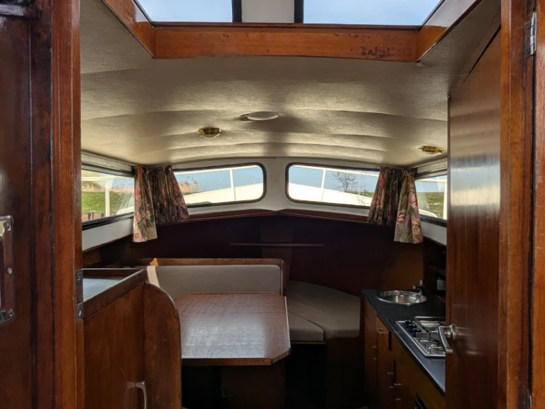 Motorboot te huur in Bunschoten-Spakenburg voor de beste prijs