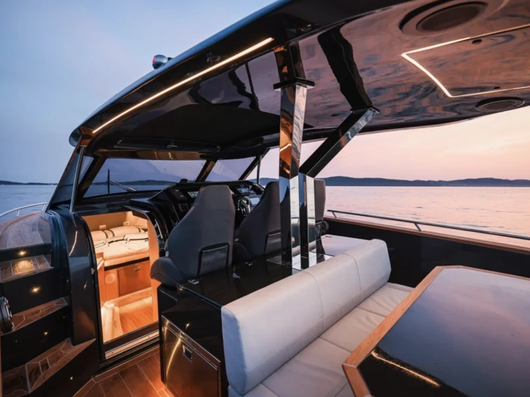 Bootverhuur Monaco goedkoop FOCUS 37