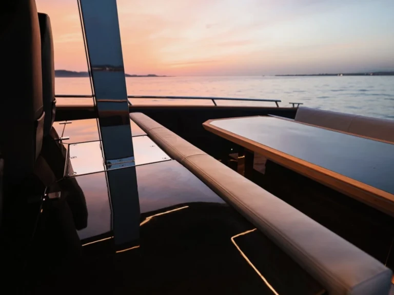 Verhuur Motorboot in Monaco - FORZA FOCUS 37