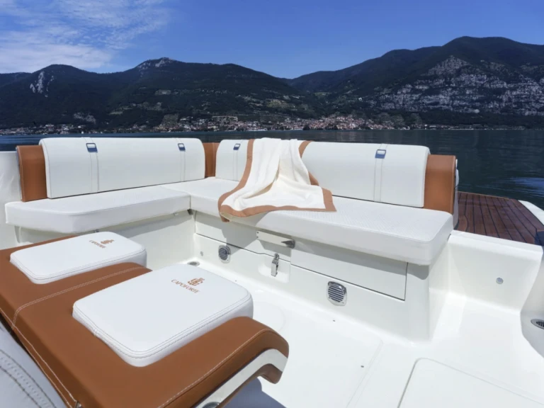 Bootverhuur Invictus  Invictus 280 CX in Monaco via SamBoat