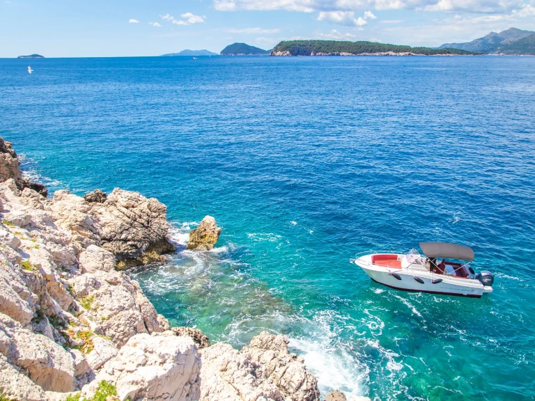 Bootverhuur Dubrovnik goedkoop open 750