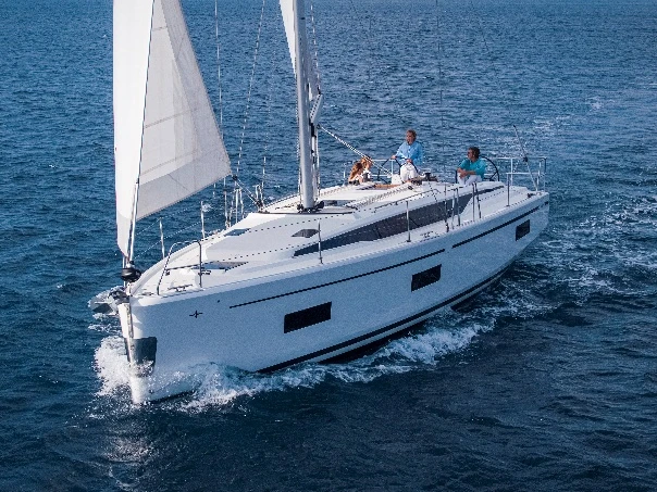Jachthuur in Nydri - Bavaria Bavaria C42 via SamBoat