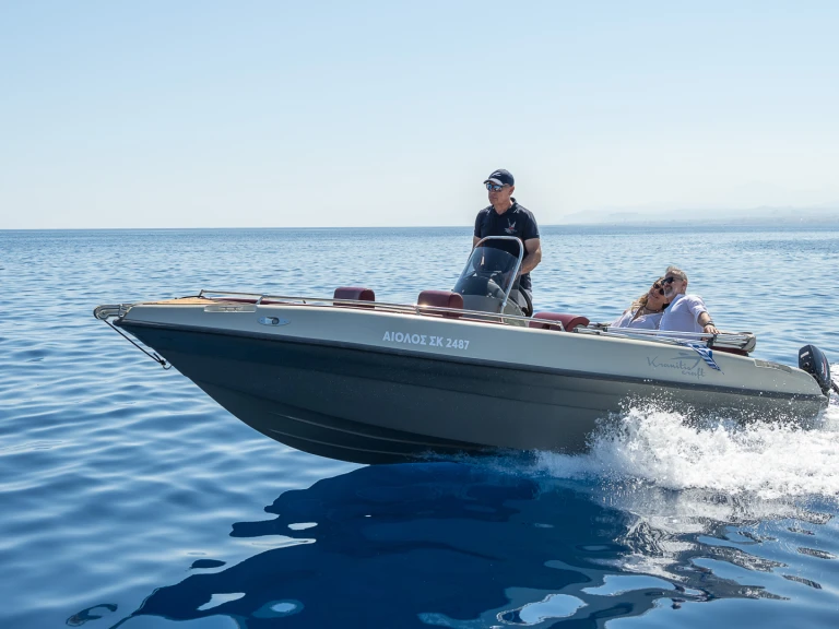 Huur Motorboot met of zonder schipper Nireus in Pantánassa