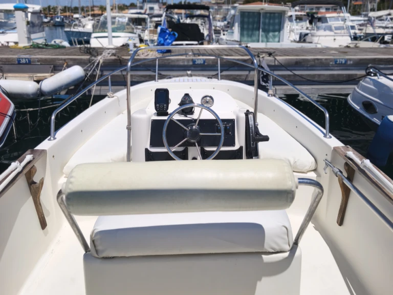Huur Motorboot met of zonder schipper Marinello in Saint-Raphaël