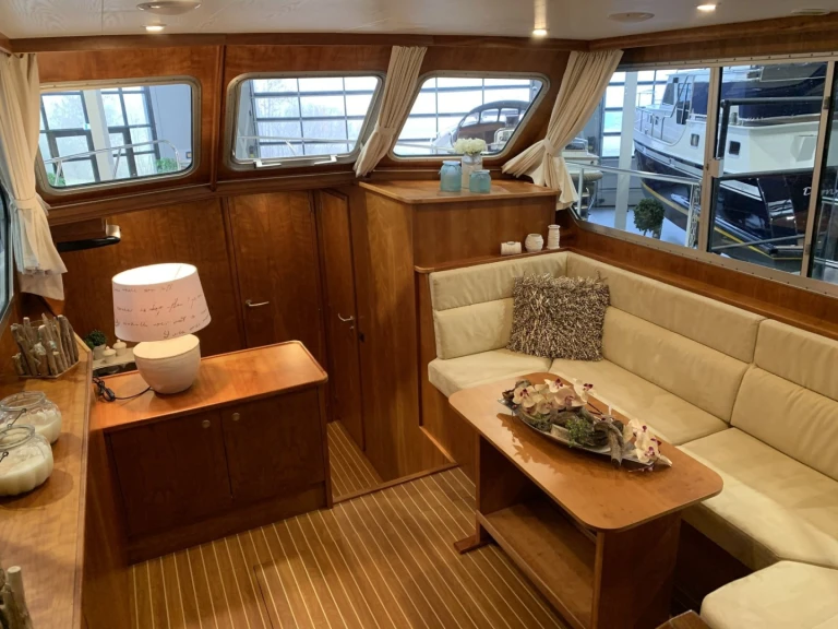 Verhuur Motorboot in Akkrum -  Succes 106 AC