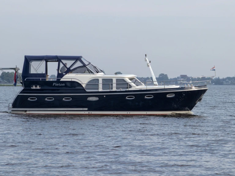 Motorboot te huur in Akkrum voor de beste prijs