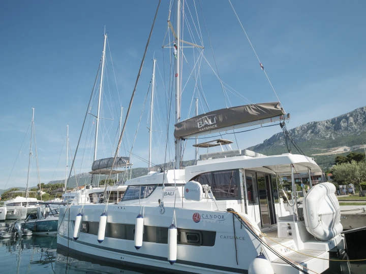 Verhuur Catamaran in Kaštel Gomilica - Bali Bali Catspace[G]