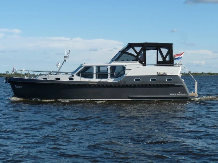 Verhuur Motorboot in Akkrum - Gruno Gruno 41 Excellent