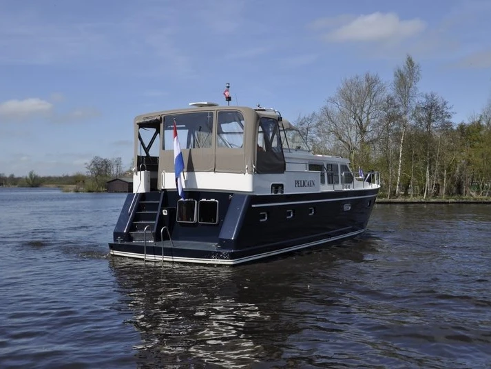 Verhuur Motorboot  met vaarbewijs