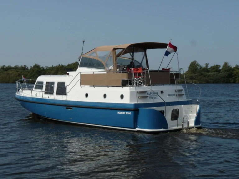 Bootverhuur Akkrum goedkoop Holiday 1300