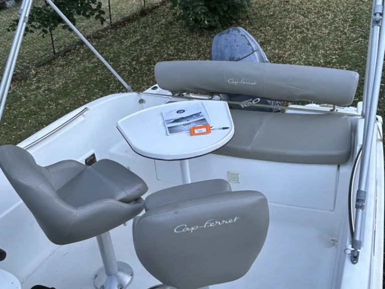 Huur Motorboot met of zonder schipper B2 Marine in Le Cap d'Agde