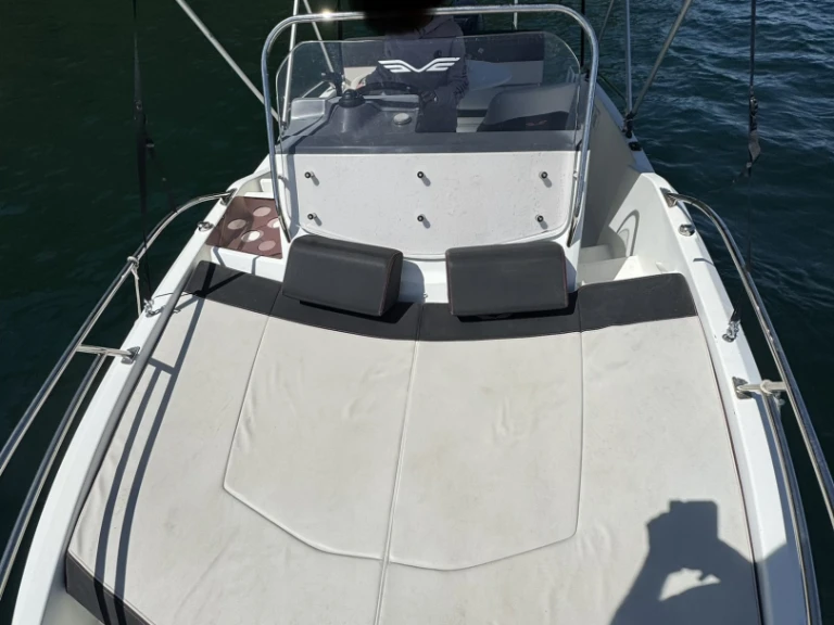 Bénéteau Flyer 5.5 SUNdeck te huur van particulier of professional in Aix-les-Bains