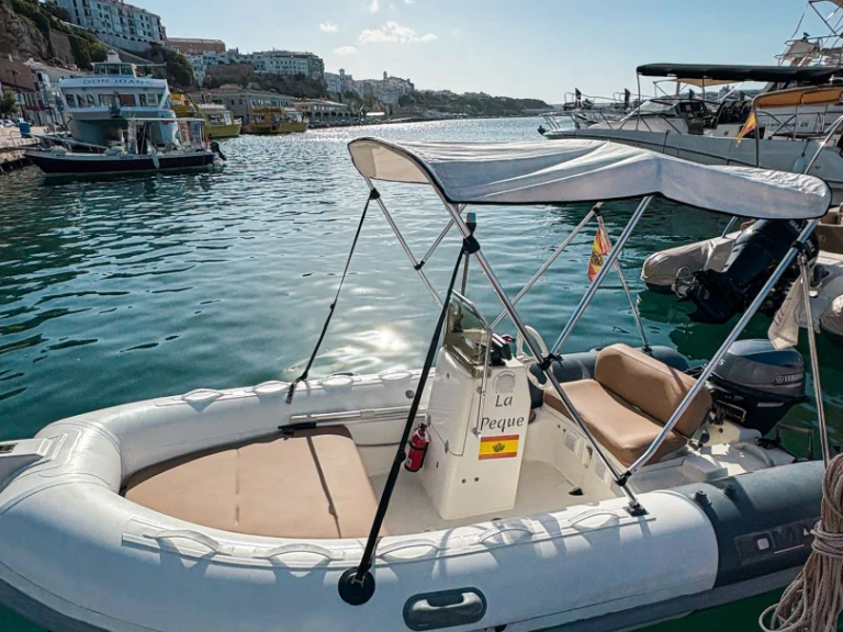 Huur RIB met of zonder schipper Lomac in Mahón