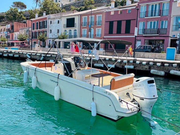 Huur een Invictus  Invictus 240 FX in Mahón