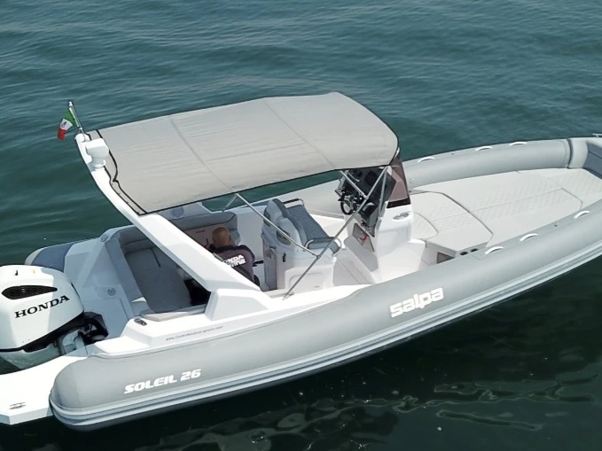 Verhuur RIB Salpa met vaarbewijs