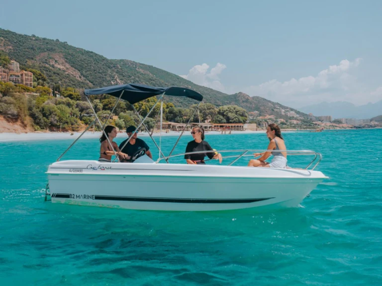 Huur een B2 Marine Cap Ferret in Ajaccio