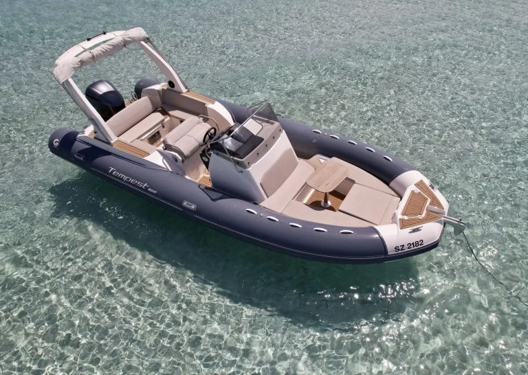 Jachthuur in Bonifacio - Capelli Temepst 800 Open via SamBoat