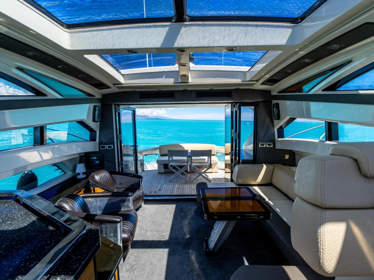 Jacht te huur in Saint-Tropez voor de beste prijs