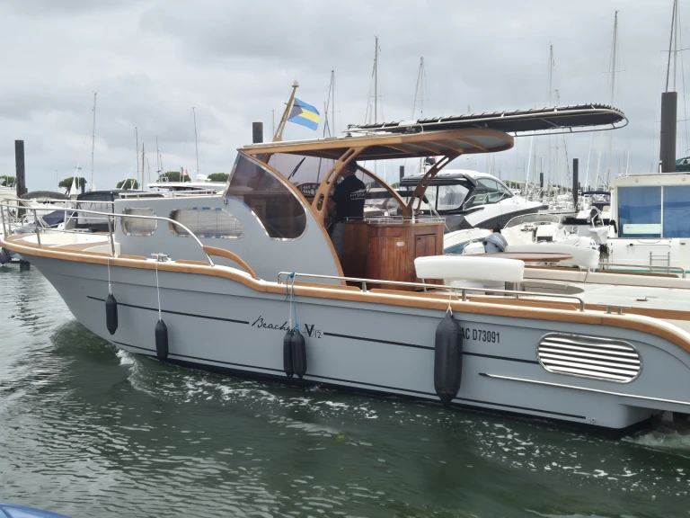 Verhuur Motorboot Beacher met vaarbewijs