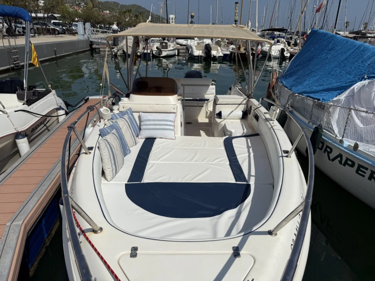 Verhuur Motorboot in Barcelona - Marinello Eden 22