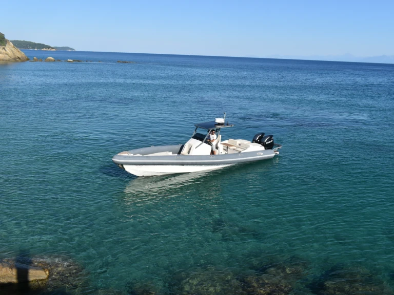 Bootverhuur Skiathos goedkoop Shadow 36