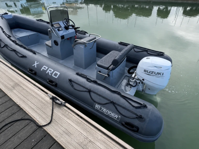 3D Tender X Pro 589 te huur van particulier of professional in Larmor-Plage