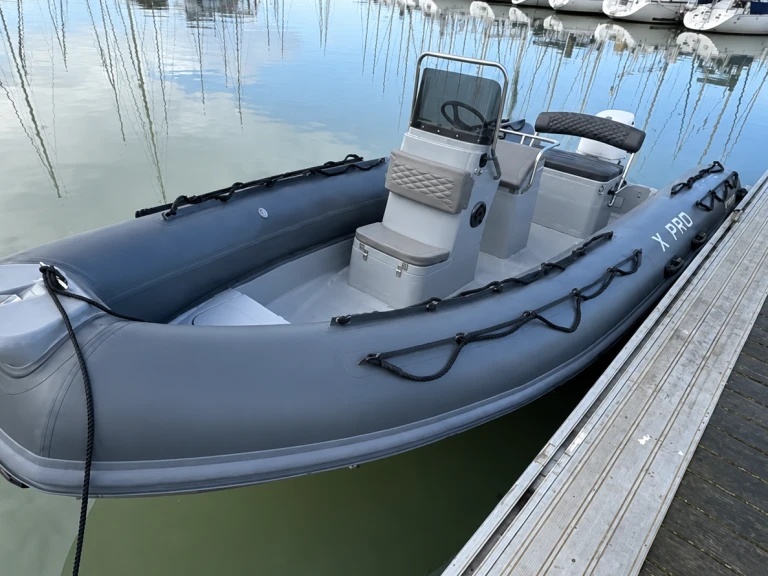 Bootverhuur La Trinité-sur-Mer goedkoop X Pro 589