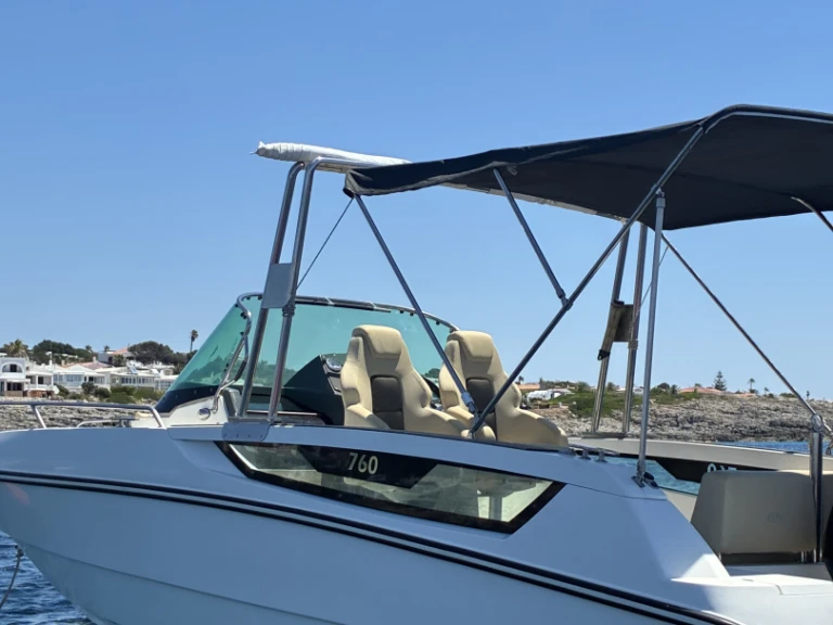 Verhuur Motorboot in Mahón - Monterey 264 fs
